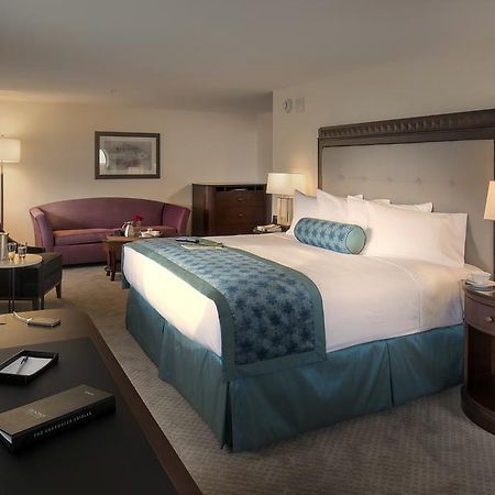 The Edgewater Hotel Мадисън Екстериор снимка
