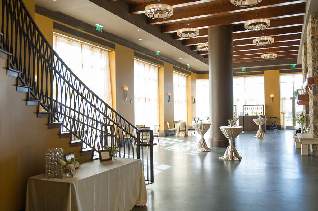 The Edgewater Hotel Мадисън Ресторант снимка