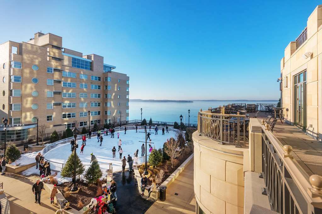 The Edgewater Hotel Мадисън Екстериор снимка
