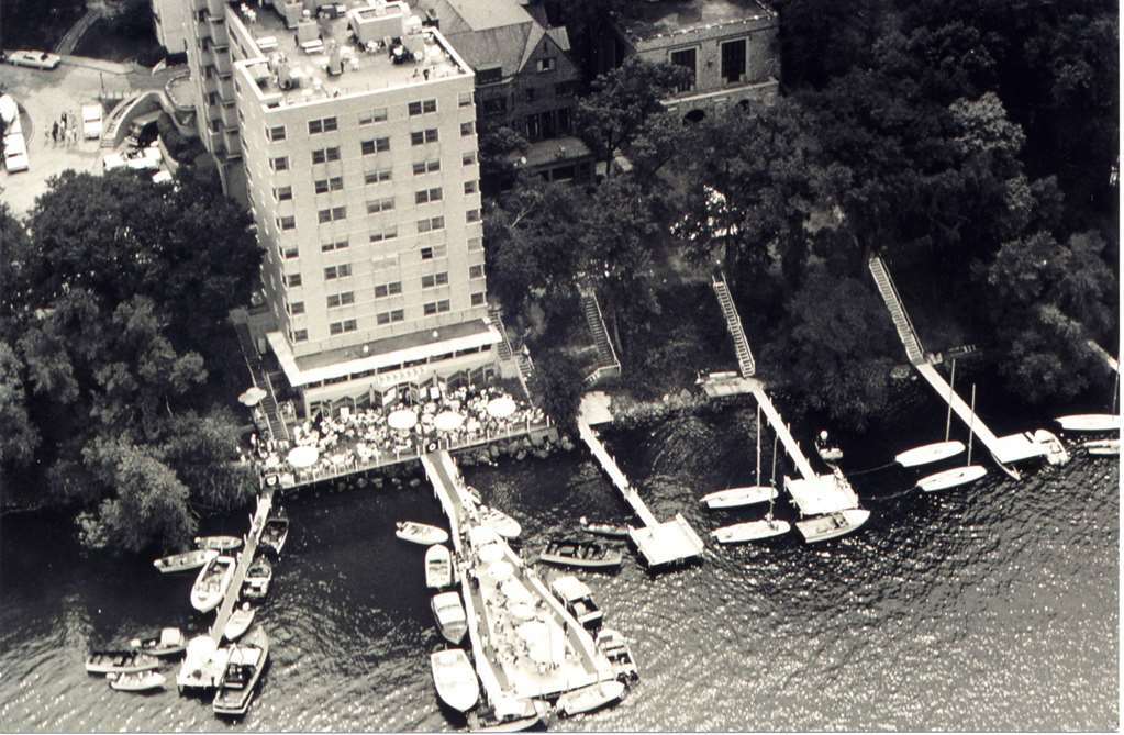 The Edgewater Hotel Мадисън Екстериор снимка